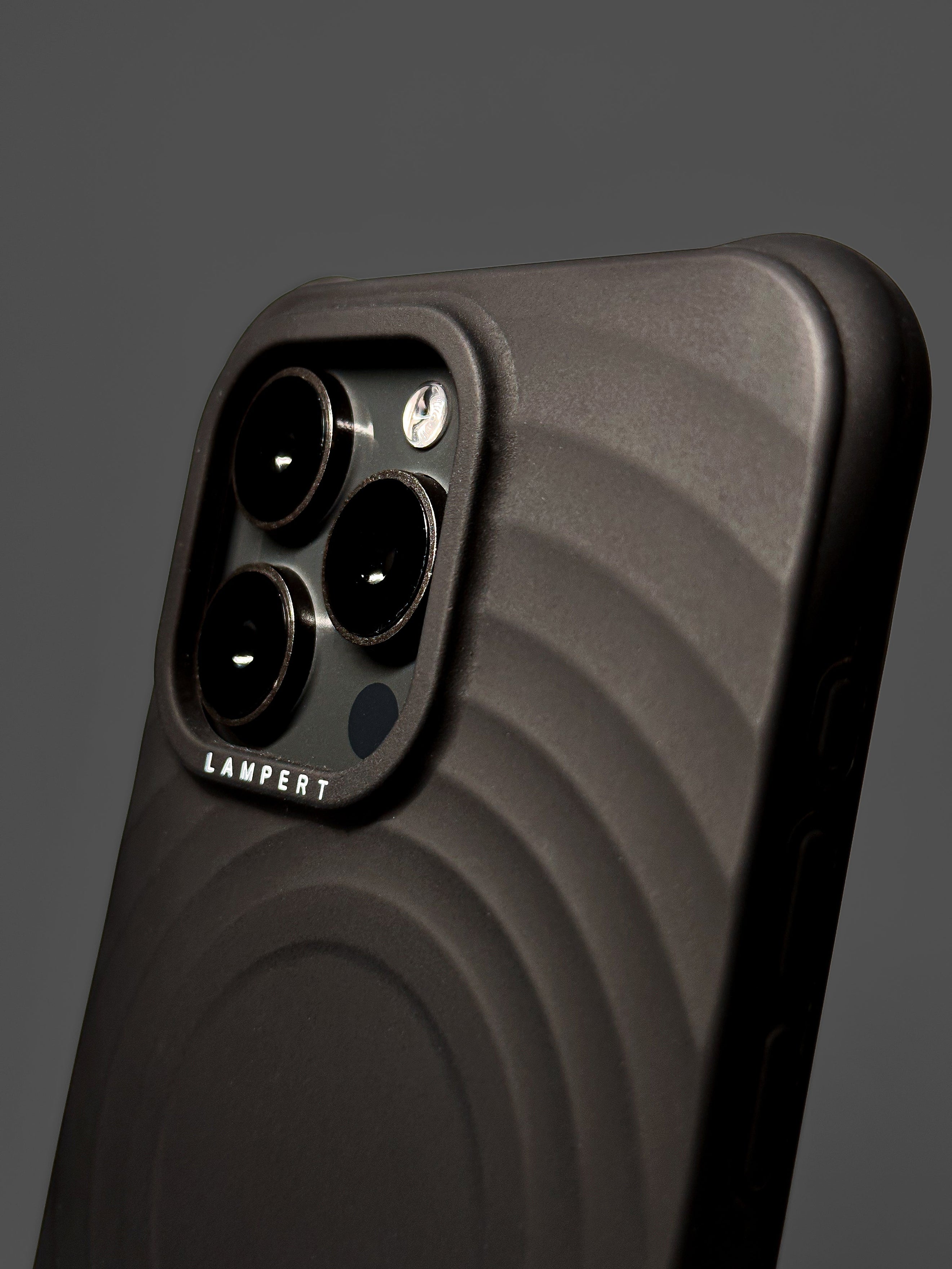 Ultra Safe Combo - Basic case + Screen Protector