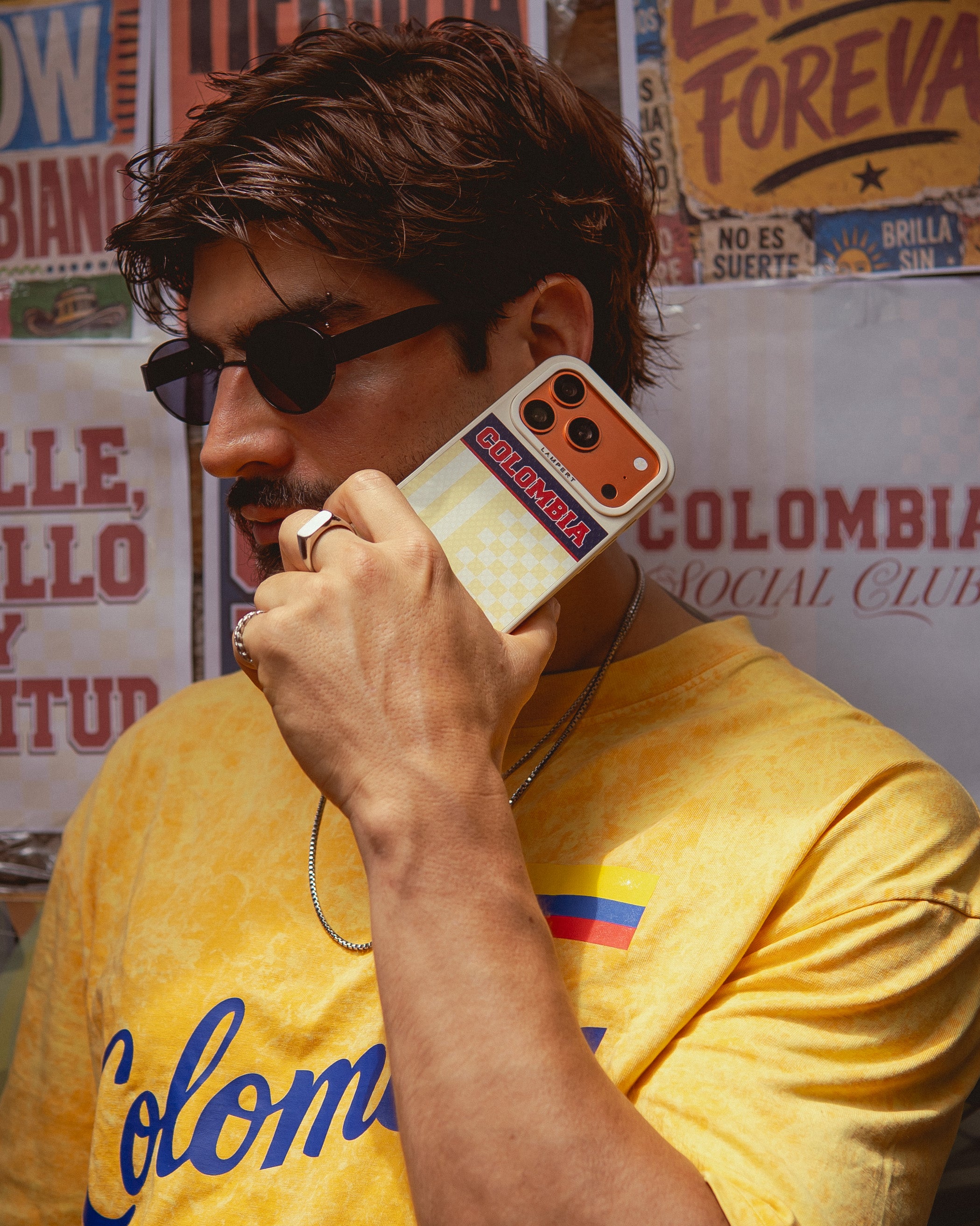 Ultra safe case - Colombian Boy White